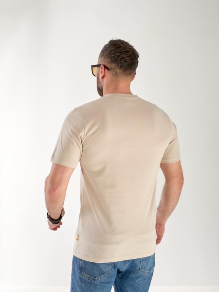 Чоловіча футболка з написом бежевого кольору 33359