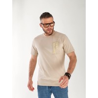 Чоловіча футболка з написом бежевого кольору 33359