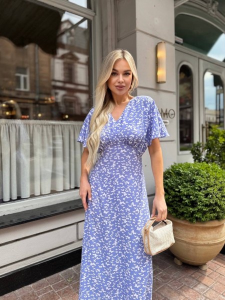 Летнее платье миди светло-синего цвета 33379