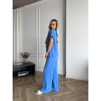 Жіночий легкий прогулянковий костюм свiтло-синього кольору 33393