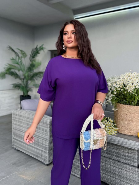 Жіночий легкий прогулянковий костюм бузкового кольору 33402