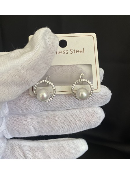 Сережки Перлина англійський замок срібного кольору 33456