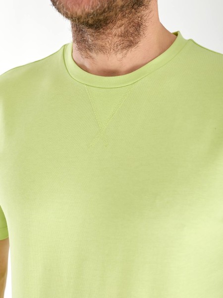 Чоловіча футболка салатового кольору 33487