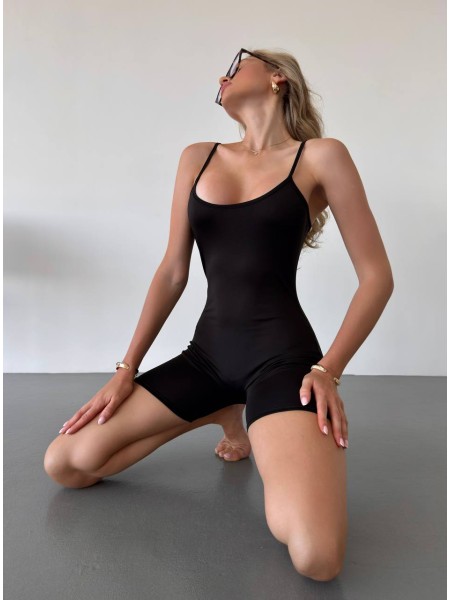 Жіночий літній комбінезон на бретельках чорного кольору 33548