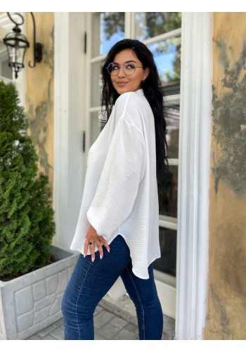 Жіноча сорочка з манжетами на резинці молочного кольору 33550