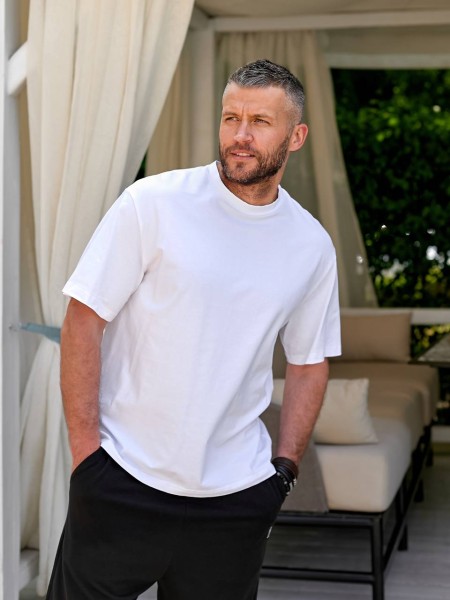 Чоловічий літній спортивний костюм білого кольору 33560