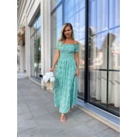 Літня сукня міді в квітку з відкритими плечима зеленого кольору 33570