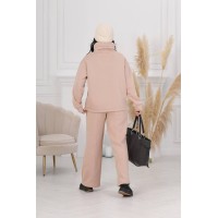 Женский прогулочный костюм бежевого цвета 25378