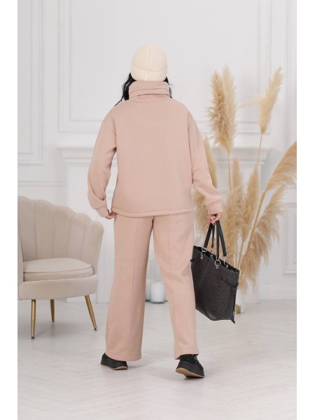 Жіночий прогулянковий костюм бежевого кольору 25378 N