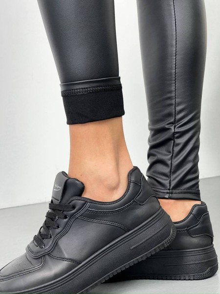 Лосини з еко шкіри стрейч на флісі чорного кольору 25626 АА