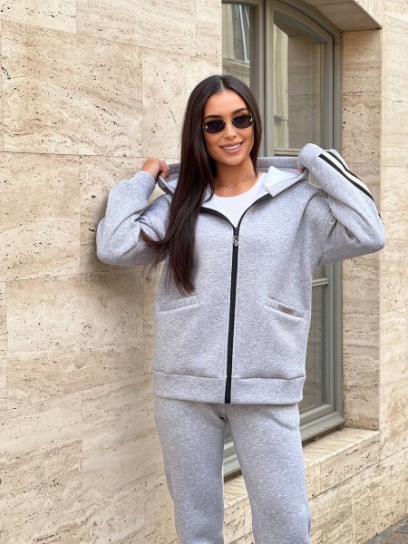 Женский теплый костюм со змейкой серого цвета 25638