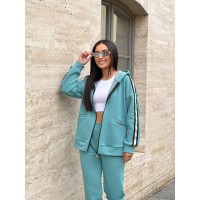 Жіночий теплий костюм із змійкою м'ятного кольору 25640