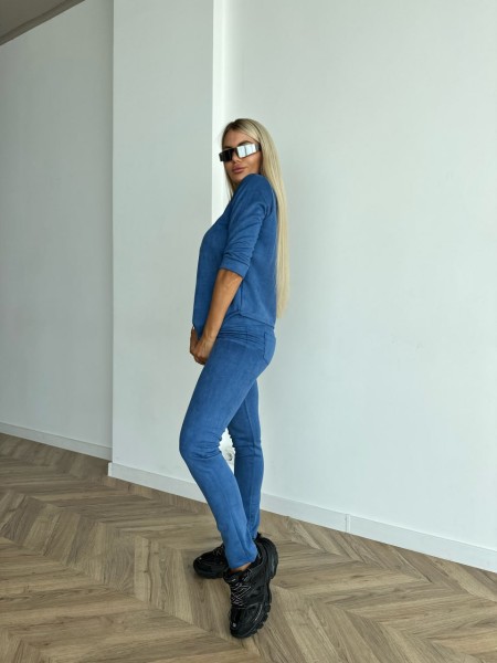 Жіночий прогулянковий костюм джинсового кольору 26814 МО