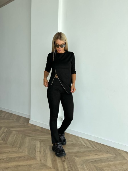 Жіночий прогулянковий костюм чорного кольору 26815 МО