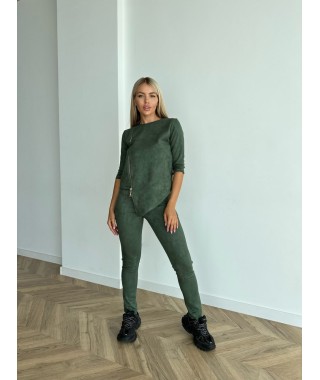 Женский прогулочный костюм цвета хаки 26817