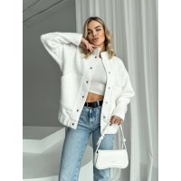 Женский бомбер из букле баранчика белого цвета 26875