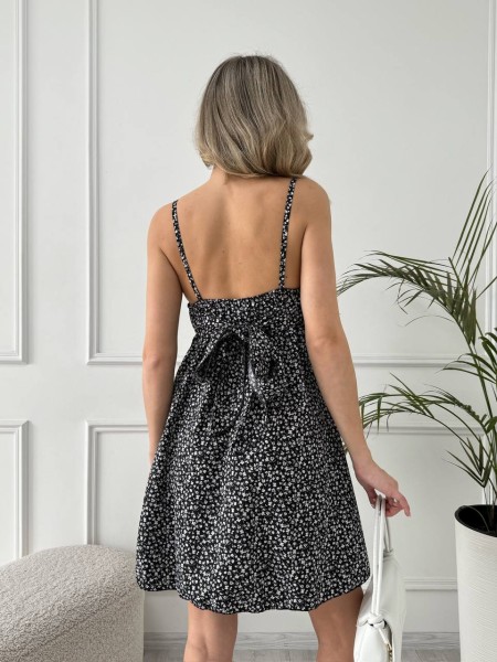 Сукня з відкритою спинкою чорного кольору 27029 ISt