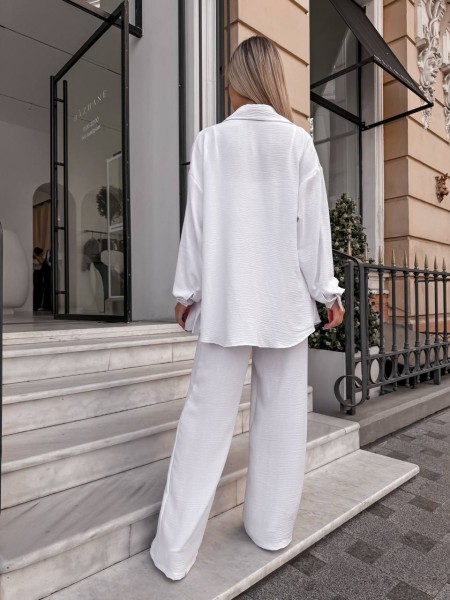 Елегантний брючний костюм білого кольору 27563 LAM