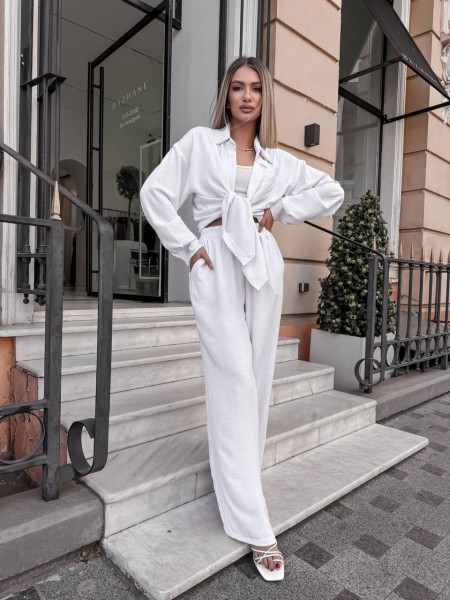 Елегантний брючний костюм білого кольору 27563 LAM