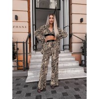 Трендовый брючный костюм тройка "LUXURY” цвета бежевой зебры 27638
