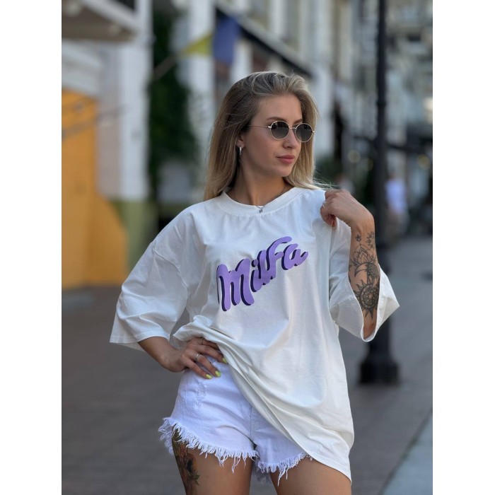 Жіноча базова футболка "MILFА" бiлого кольору 28341 Ordio