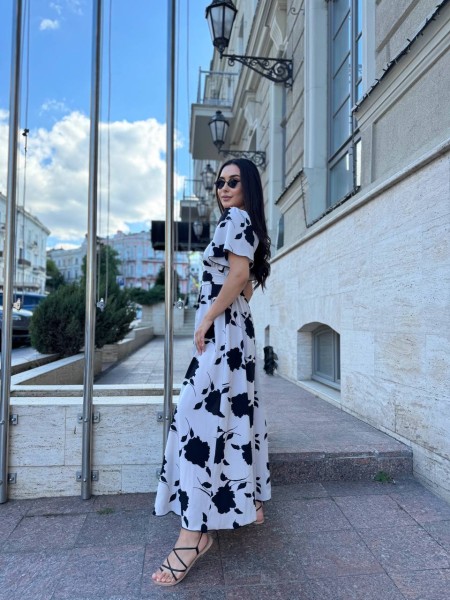 Прогулянкова жіноча сукня бежевого кольору 28365 N