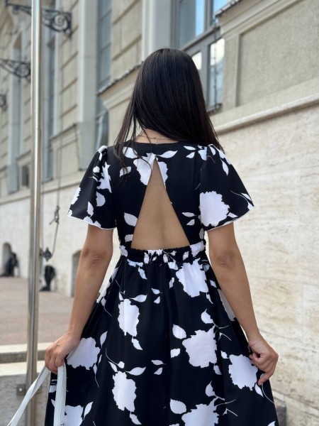 Прогулянкова жіноча сукня чорного кольору 28367 N