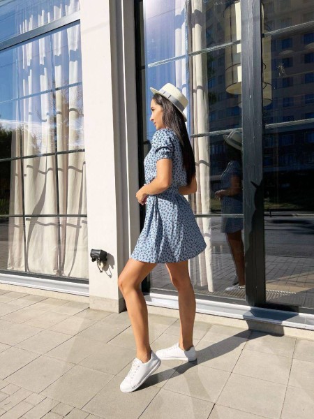 Нежное платье голубого цвета 28379