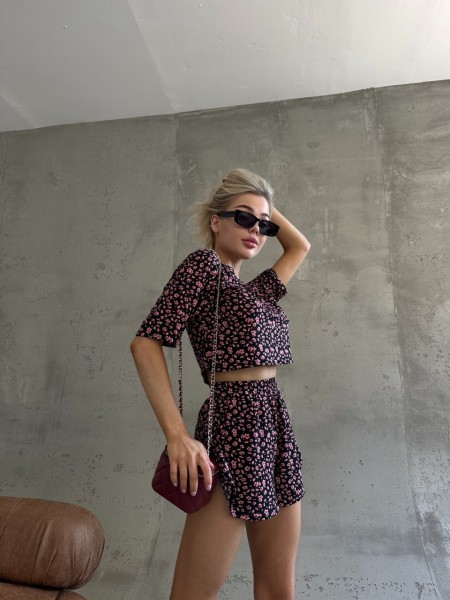 Тонкий, жіночий костюм у рубчик пудрового кольору 28420 SoC