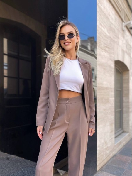 Стильний костюм двійка, кавового кольору 28627 АА