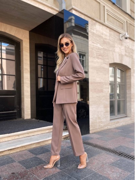 Стильний костюм двійка, кавового кольору 28627 АА