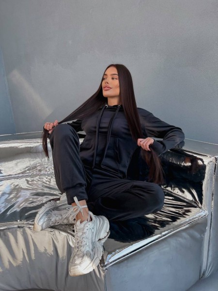 Спортивный велюровый костюм черного цвета 28727