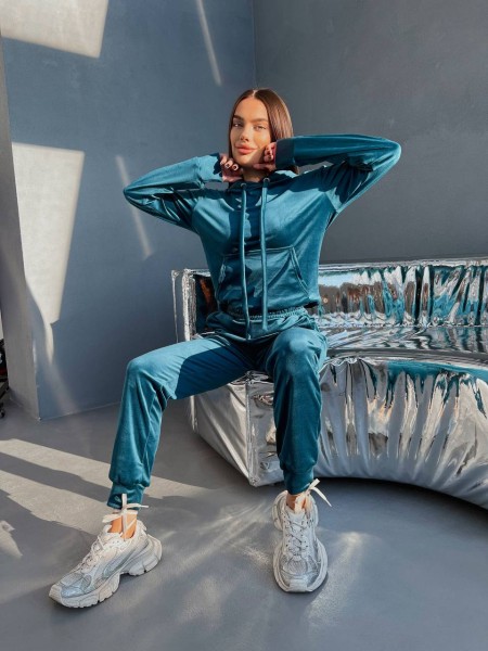 Спортивный велюровый костюм изумрудного цвета 28729