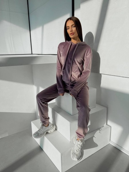 Спортивный велюровый костюм сиреневого цвета 28730
