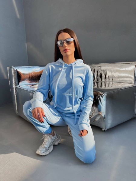 Спортивный велюровый костюм голубого цвета 28731