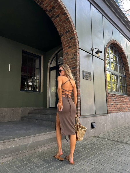 Приваблива сукня у стилі SKIMS з відкритою спинкою кавового кольору 28824
