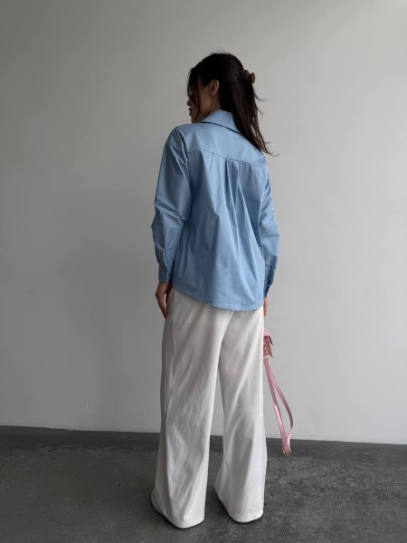 Базова, котонова сорочка оверсайз блакитного кольору 28843