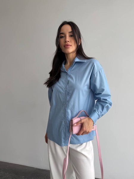 Базова, котонова сорочка оверсайз блакитного кольору 28843