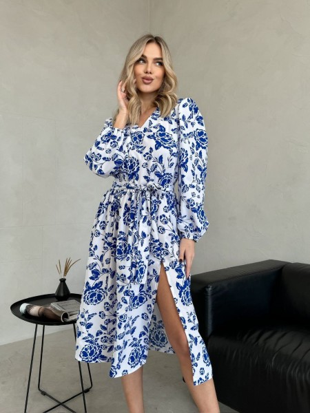 Воздушное платье миди с поясом синего цвета 28899