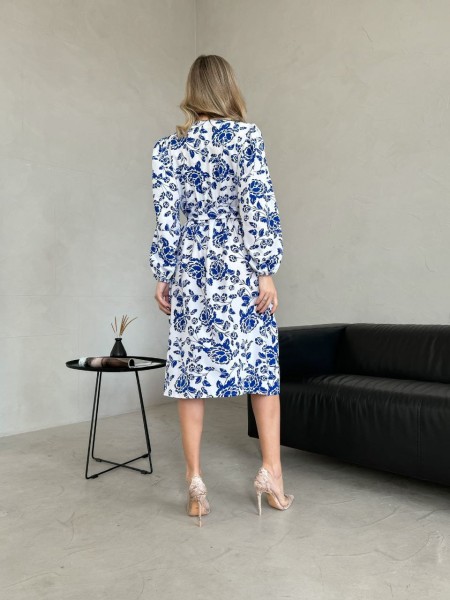 Воздушное платье миди с поясом синего цвета 28899