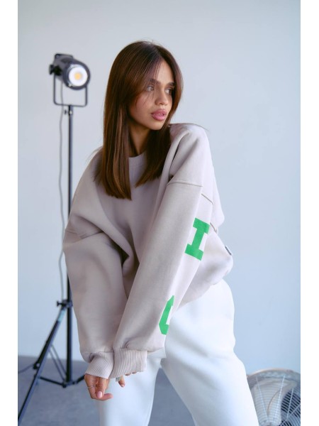 Стильний світшот на флісі з написом бежевого кольору 28970