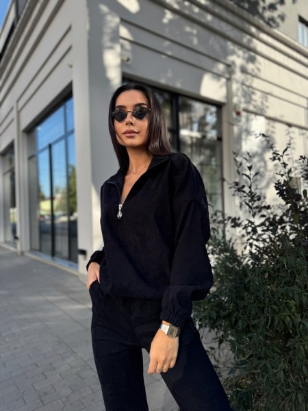 Женский вельветовый костюм черного цвета 29101