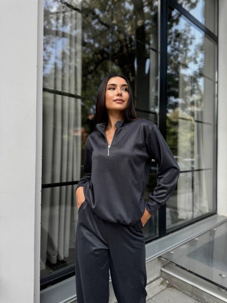 Женский спортивный костюм из трикотажа графитового цвета 29185