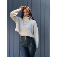 Укороченный женский свитер на молнии молочного цвета 29284