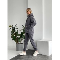 Теплый женский костюм с капюшоном графитового цвета 29397