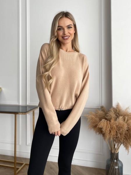 Жіночий светр на затяжках бежевого кольору 29549