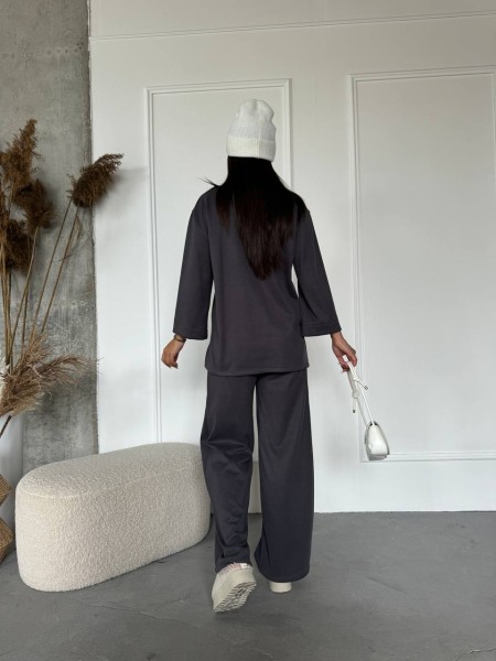 Жіночий прогулянковий костюм з теплого трикотажу сірого кольору 29702