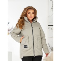 Жіноча зимова куртка з капюшоном бежевого кольору 29756