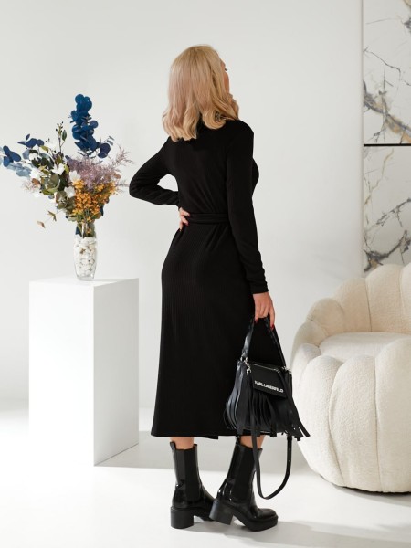 Вязаное платье миди на пуговицах черного цвета 29786