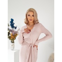 Вязаное платье миди на пуговицах пудрового цвета 29787